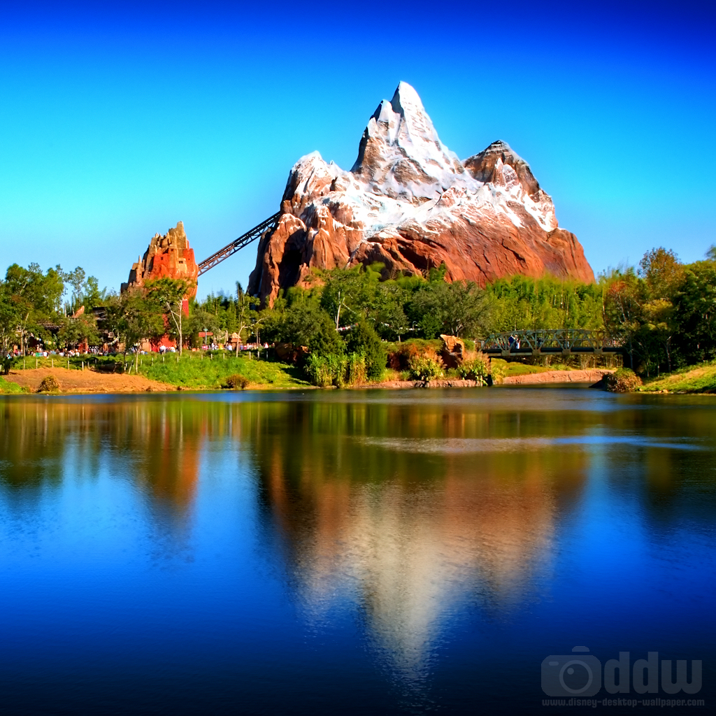 Expedition Everest iPad Wallpaper
