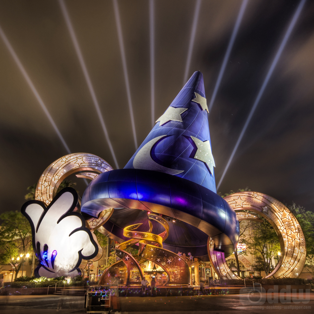 Sorcerer Mickey iPad Wallpaper