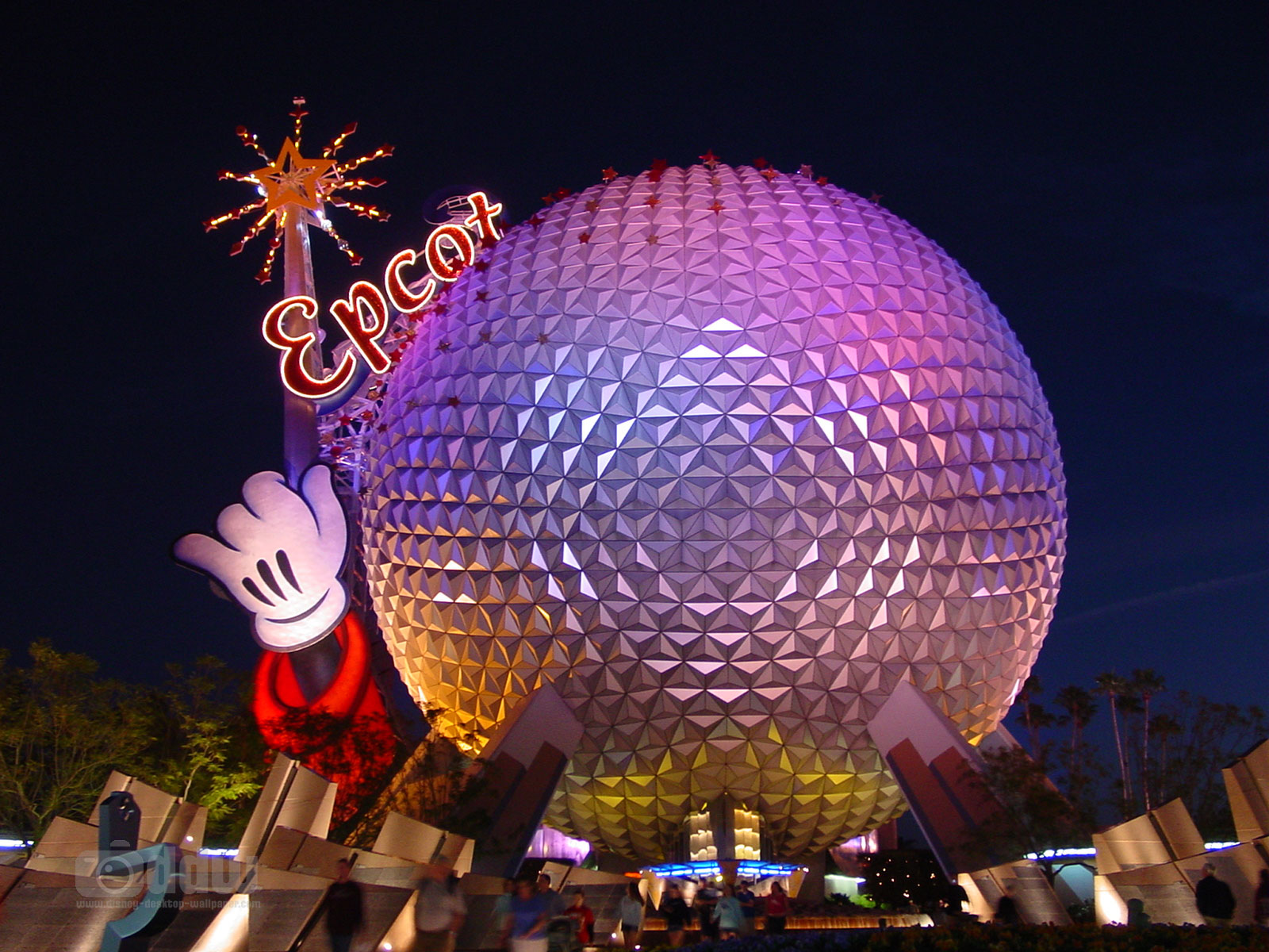 EPCOT Spaceship Earth Desktop Wallpaper